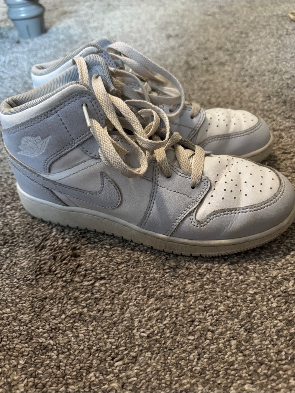 Jordan Kids High-Top Sneakers in Light Gray and White